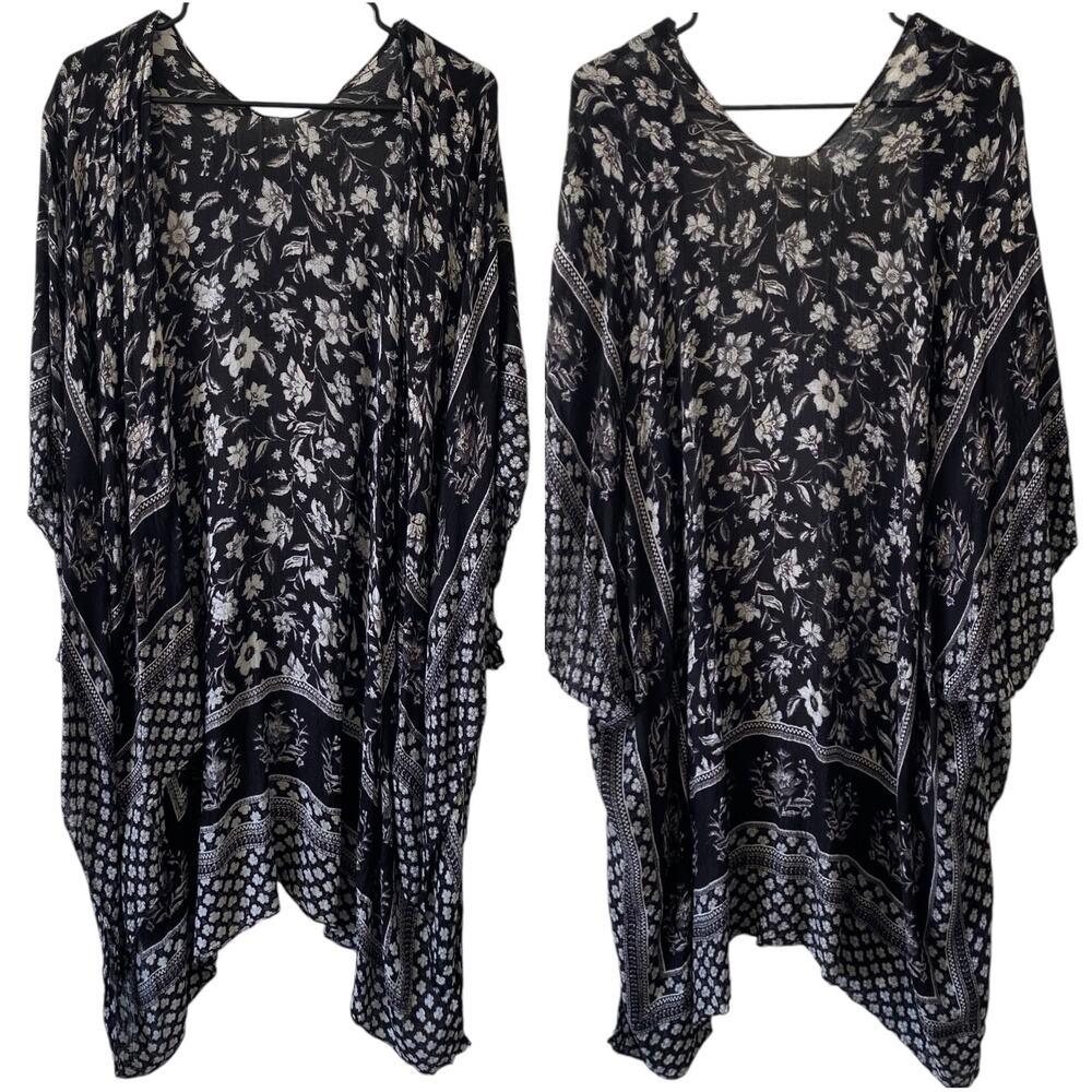 NO BRAND Floral Kimono Black White Size S/M/L Lightweight Boho Relaxed Fit